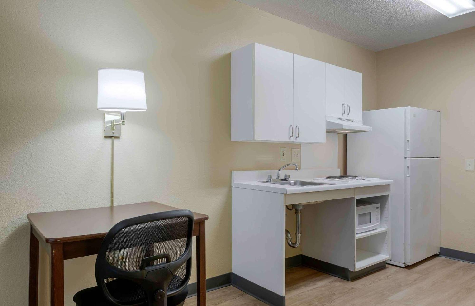 Extended Stay America Suites - Kansas City - Lenexa - 87Th St Overland Park Exteriér fotografie